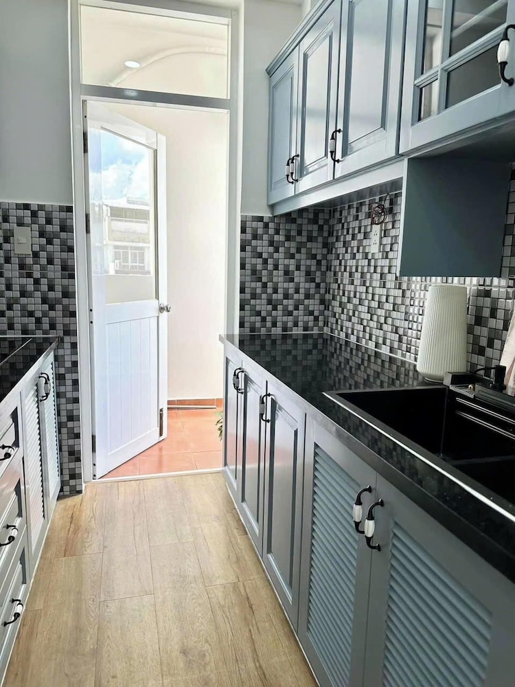 Sky Garden 3 Apartment by Diamond Suite