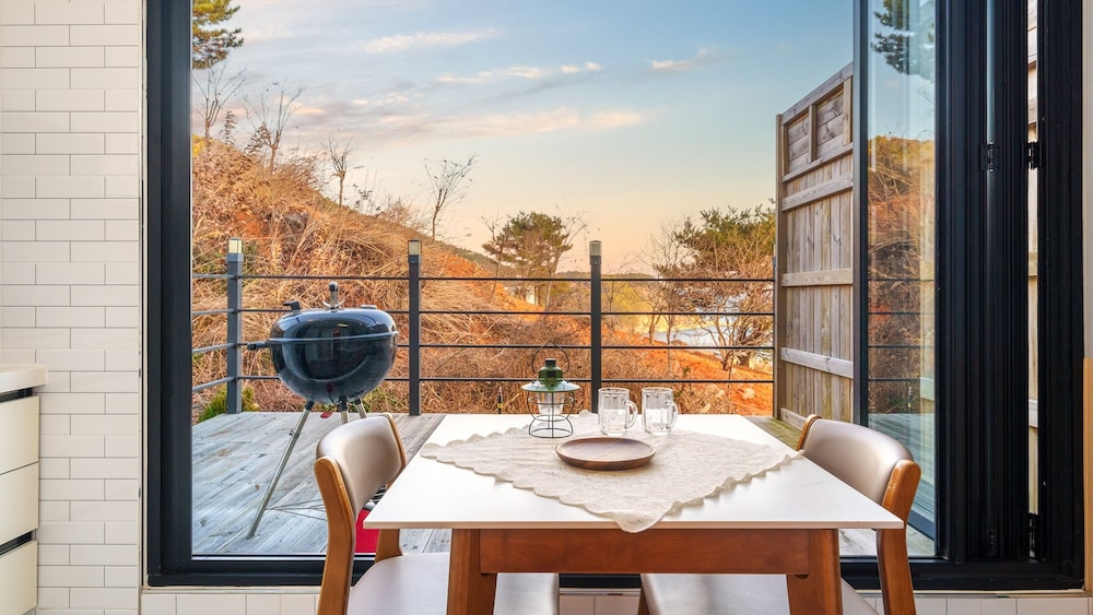 Namhae Onview Pension