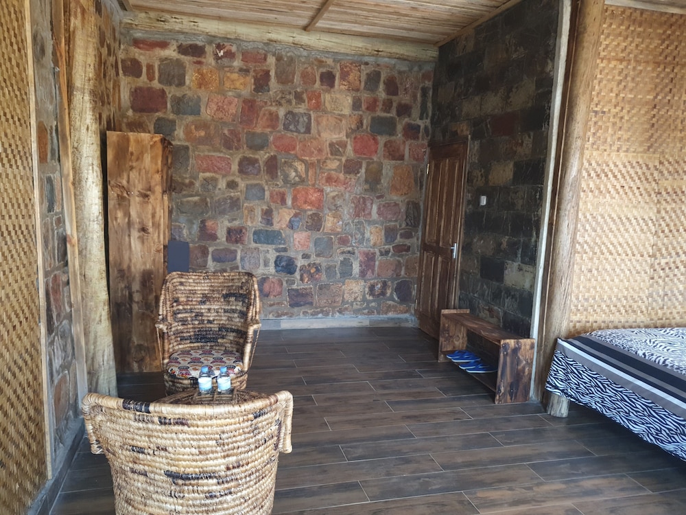 Vintage Cottage