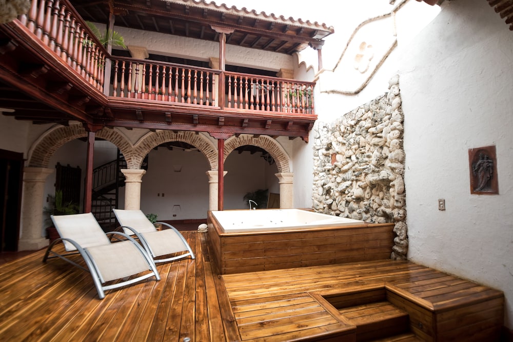 Casa de la Moneda By Nomad Guru