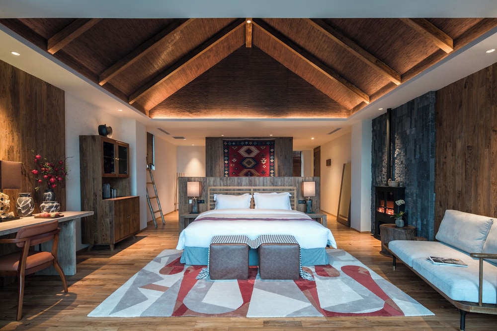 Tengchong Budu Hot Spring Resort Hotel