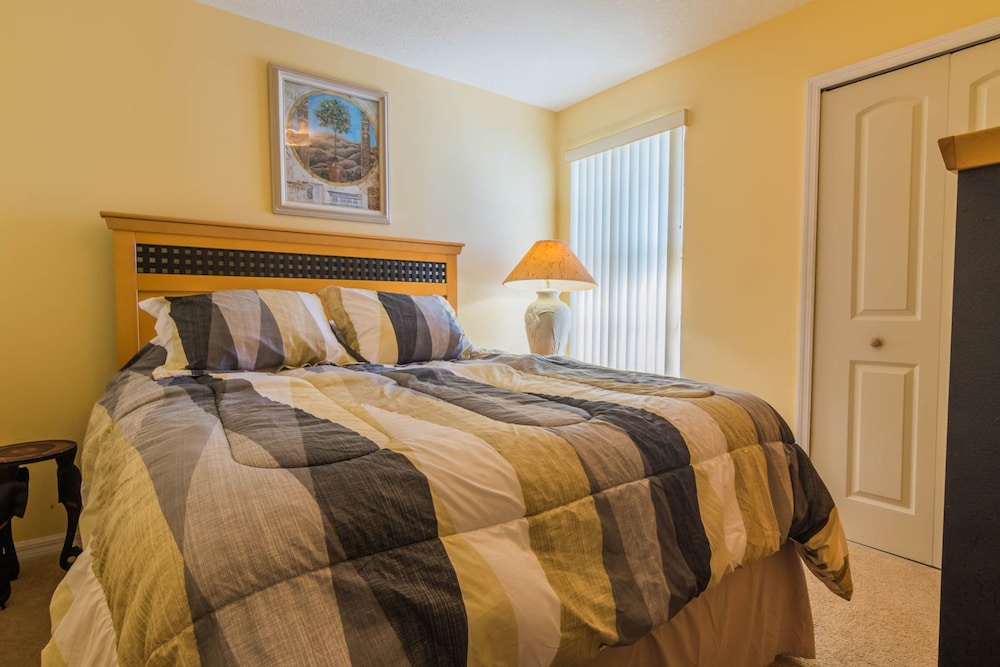 Villas at Island Club 8703 - Image 5