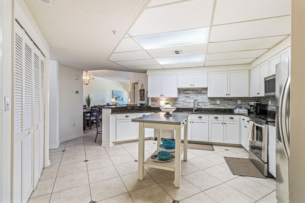 The Palms of Orange Beach #603 by Southern Vacation Rentals