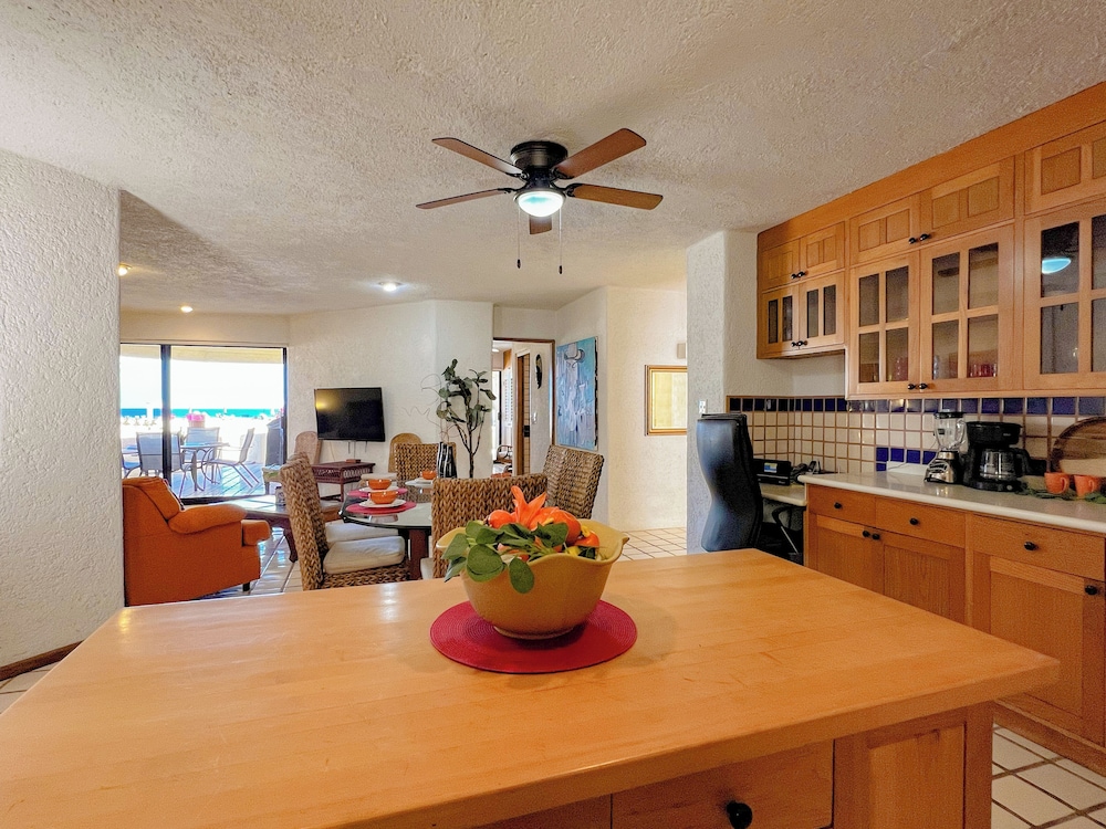Terrasol Oceanview Condo with Patio