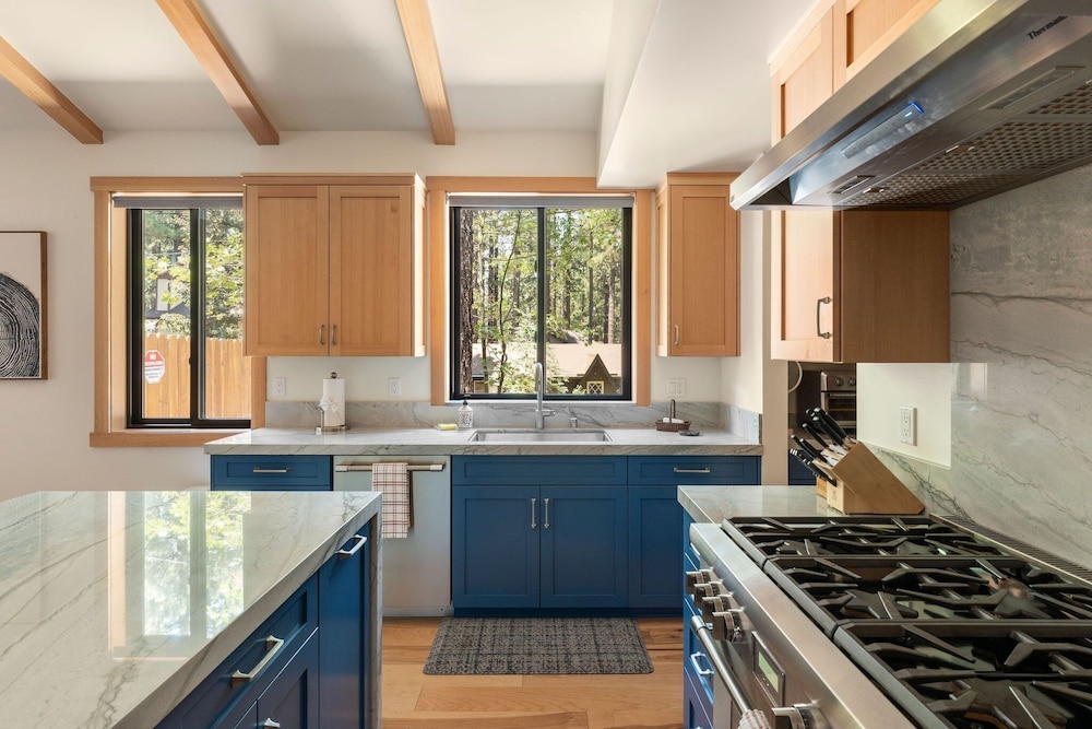 34 - The Maple Crest 5 Bedroom Home