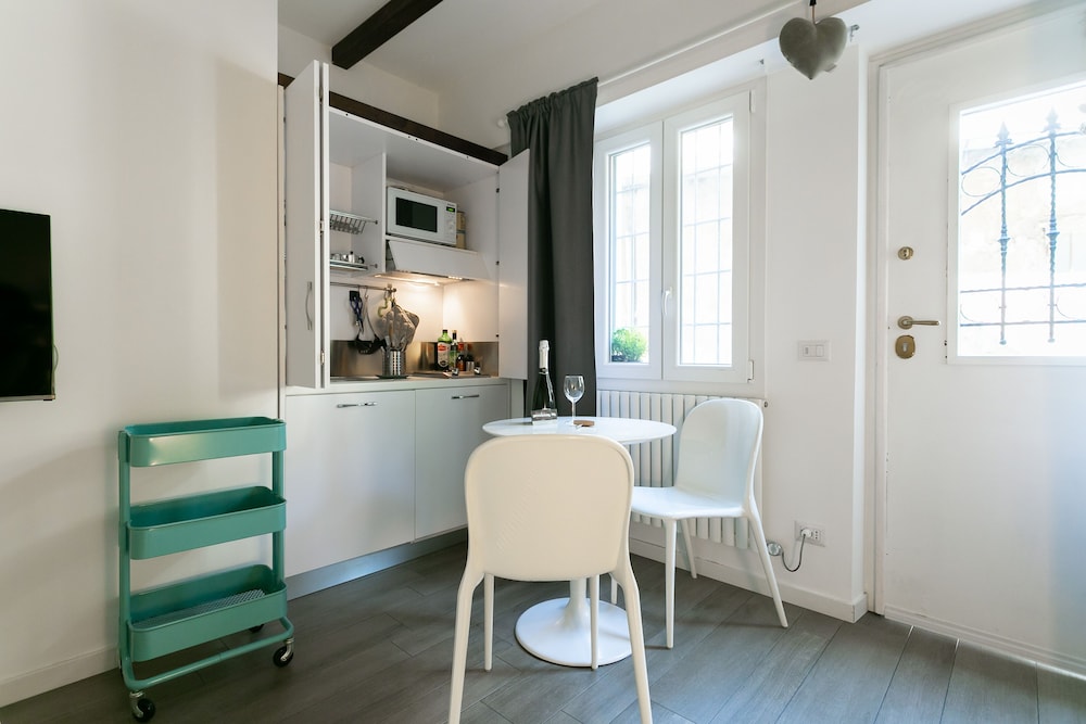 Milano Apartments S.Agostino