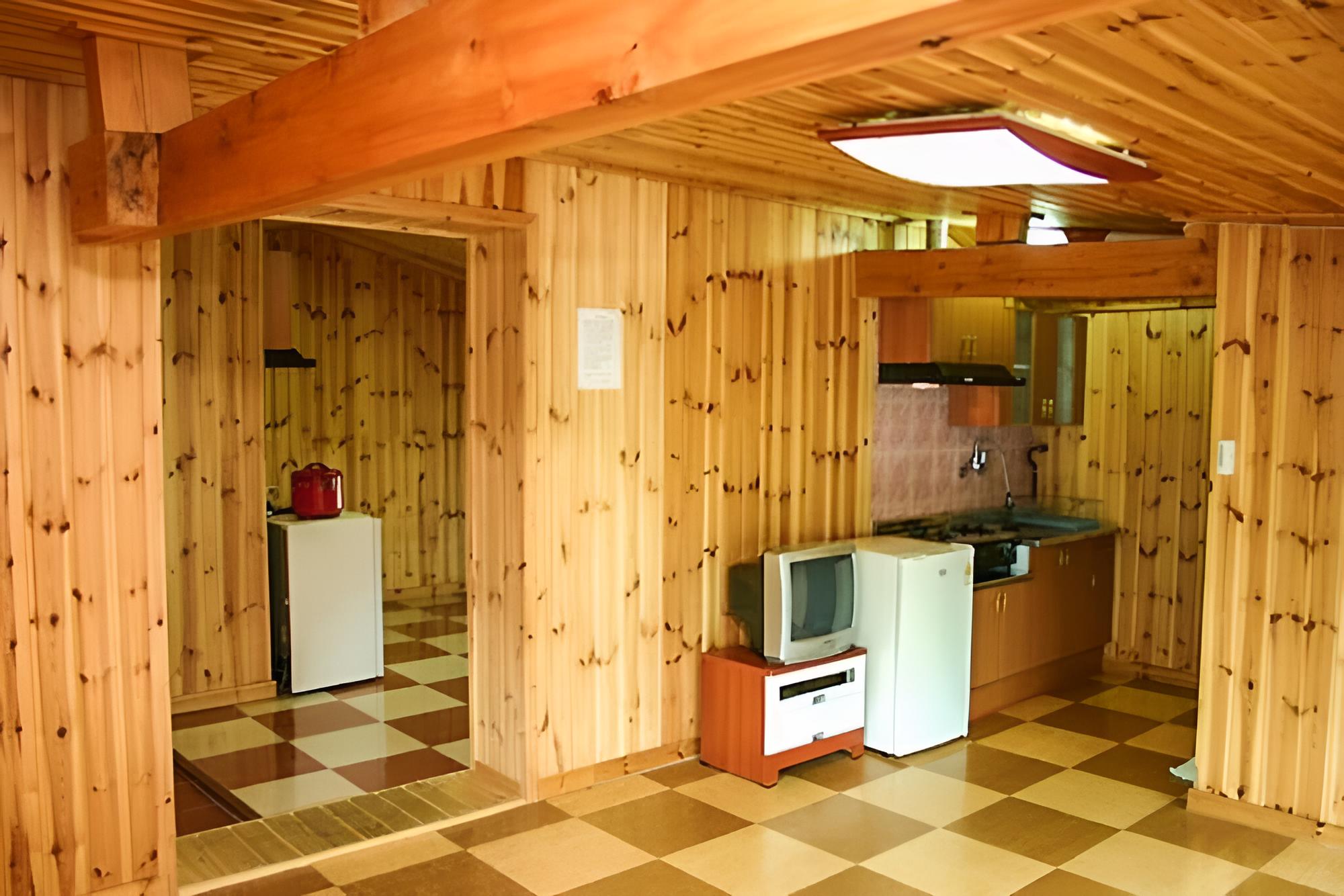 Photo 46