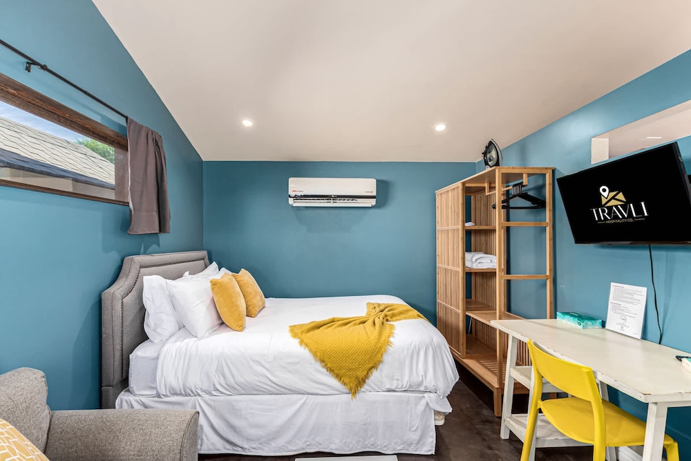 Coronado Casita - Mins to DT Airport Hospitals