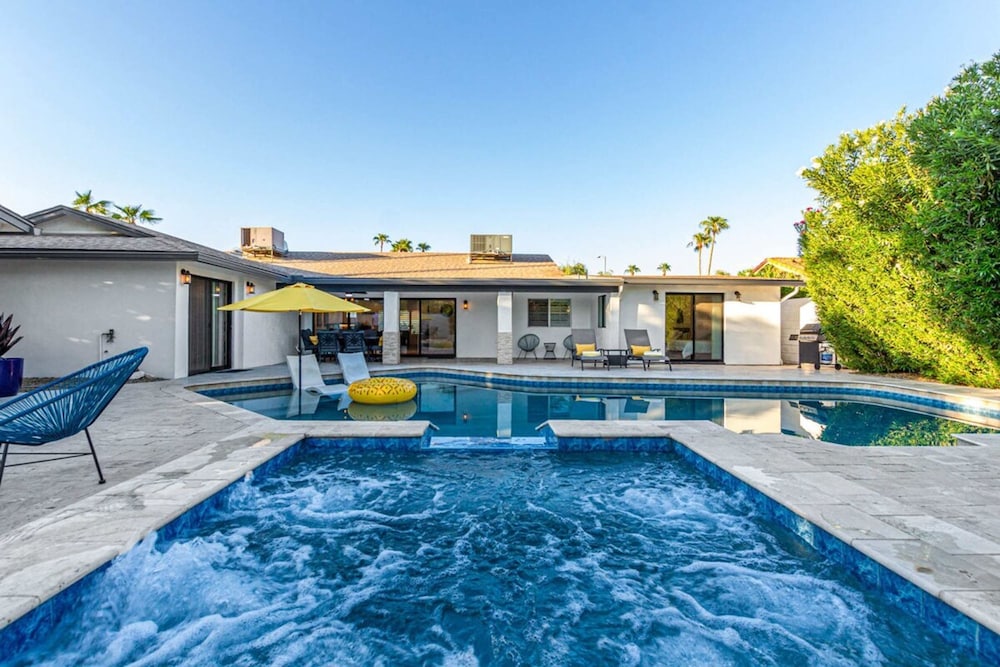 Tequila Time Retreat Custom Pool Spa Dogs OK
