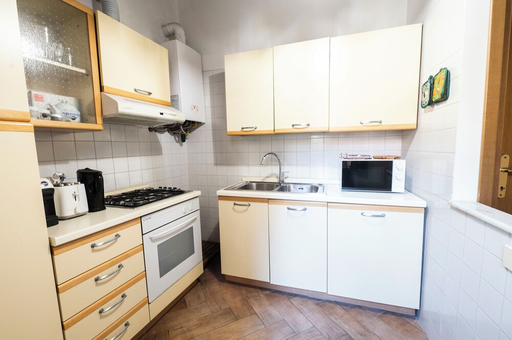 Campo De' Fiori Apartments
