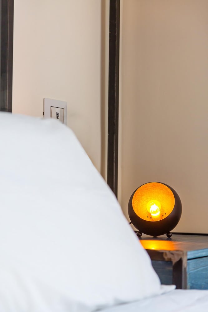 Central Station - Apartments Suites - Pozzuoli