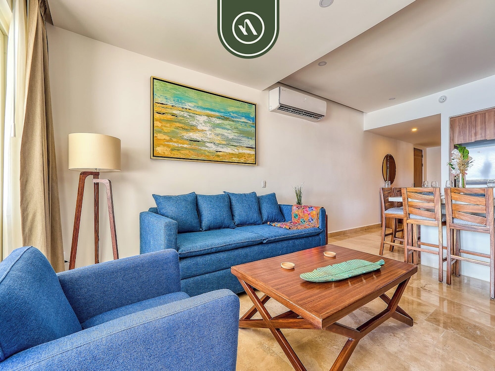 Harbor 171 by Naya Homes