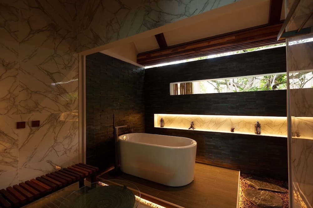 Woodlands Phayayen Resort