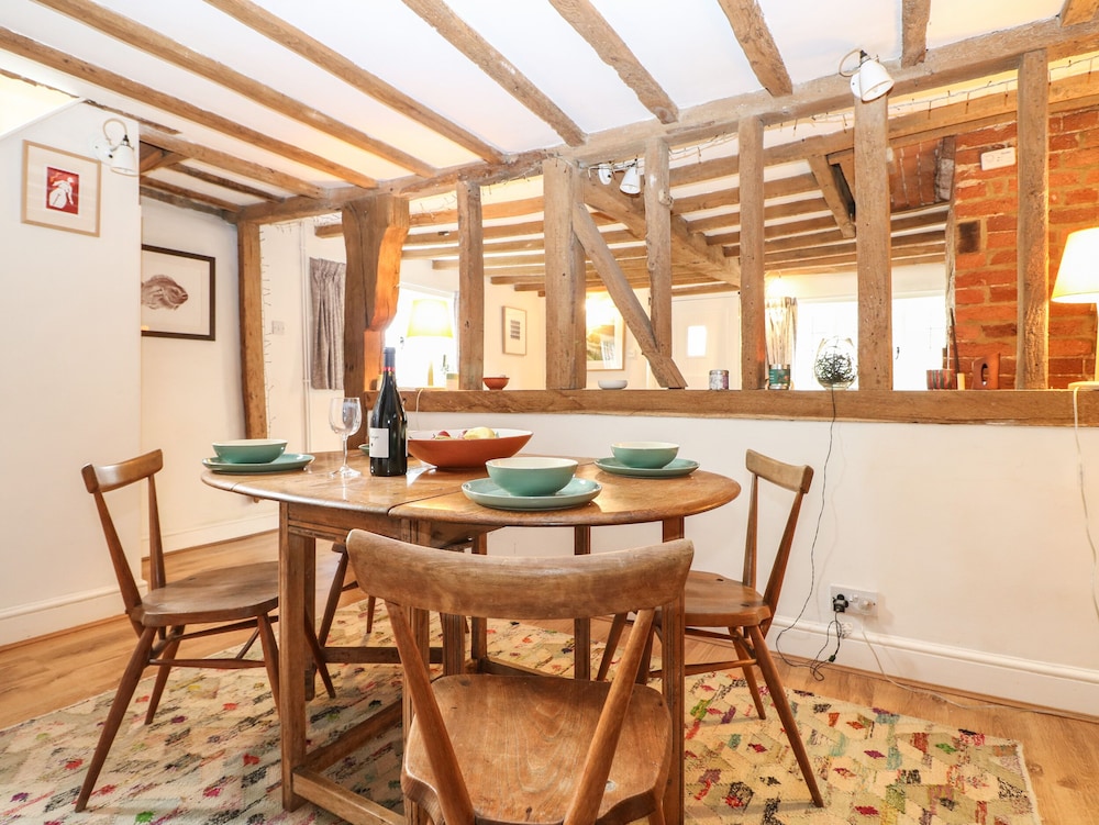 48 Polecat Cottages