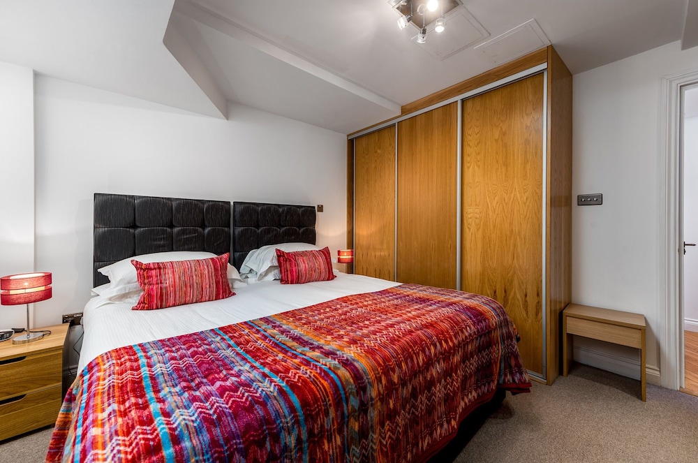 Nell Gwynn House Apartments