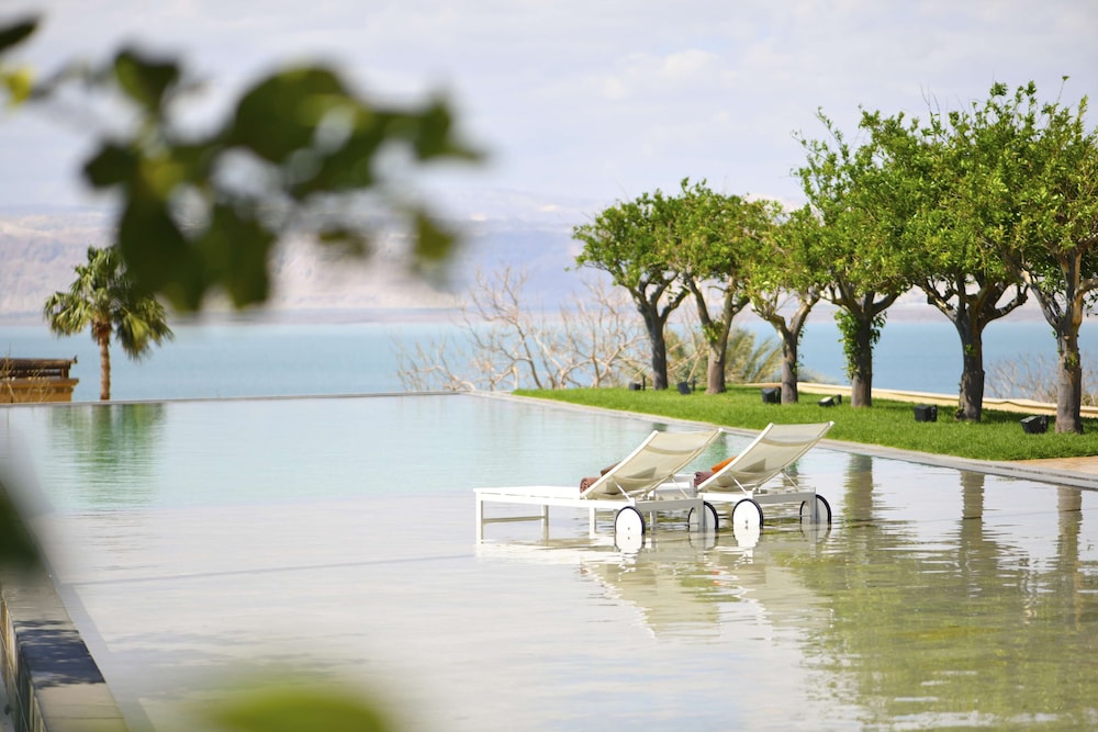 Kempinski Hotel Ishtar Dead Sea 200