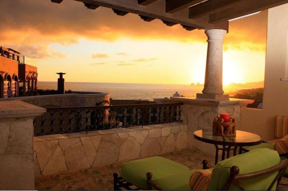 3BR Hacienda Encantada Oceanview 5 star