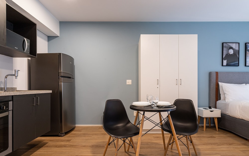 Setin Downtown Genebra by Viva - Apartamentos completos na Bela Vista com piscina