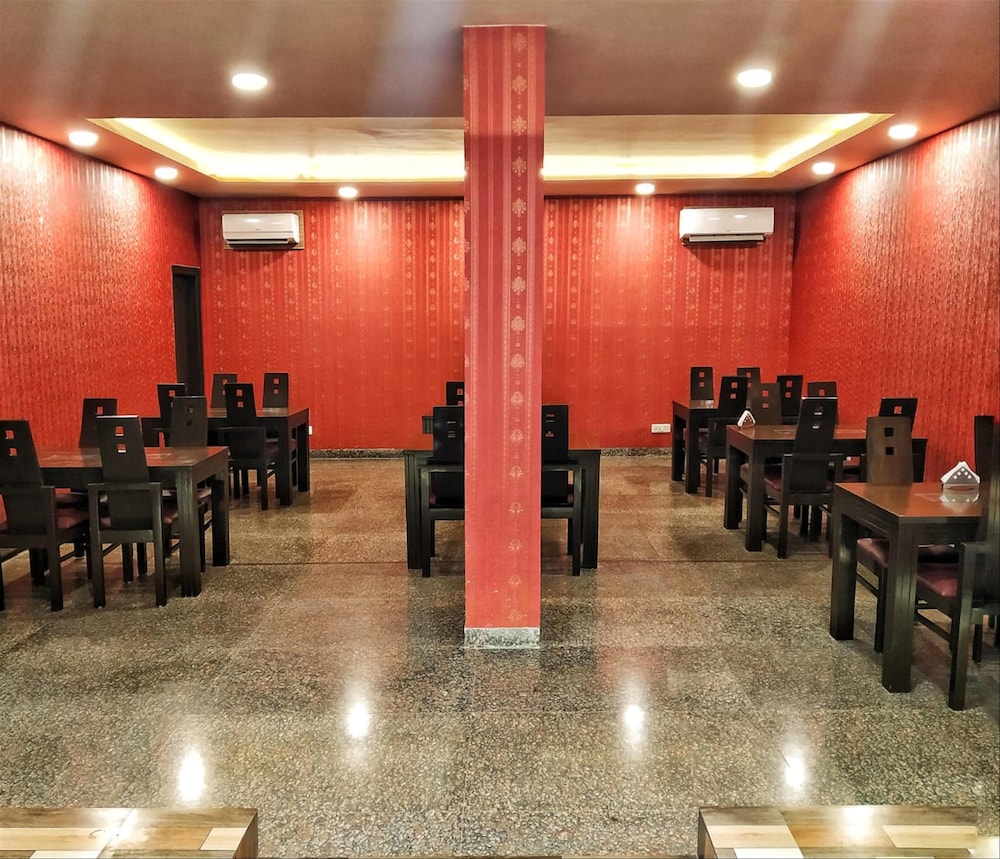 Noida Vacations - Mint Metropolitan Grand - Property Image 73