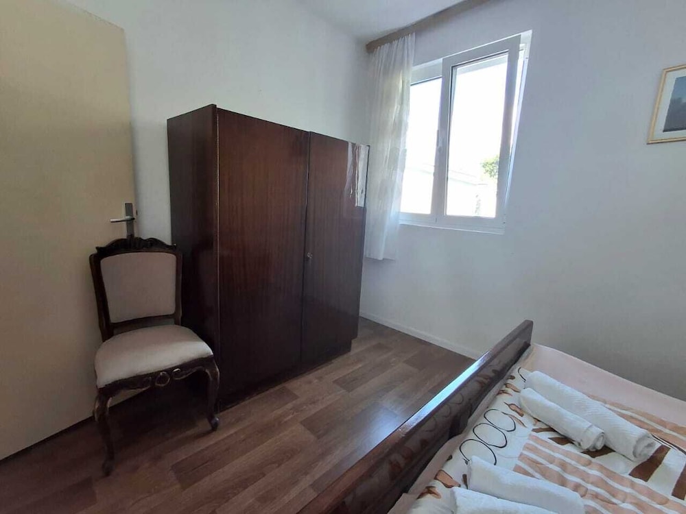 Apartments Andjus