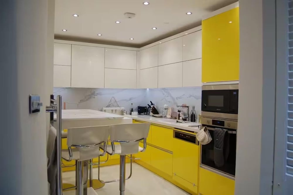 Luxury Westminster Apartment by Westminster Abbey