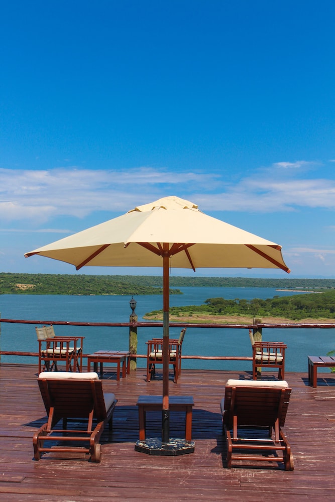 Mweya Safari Lodge