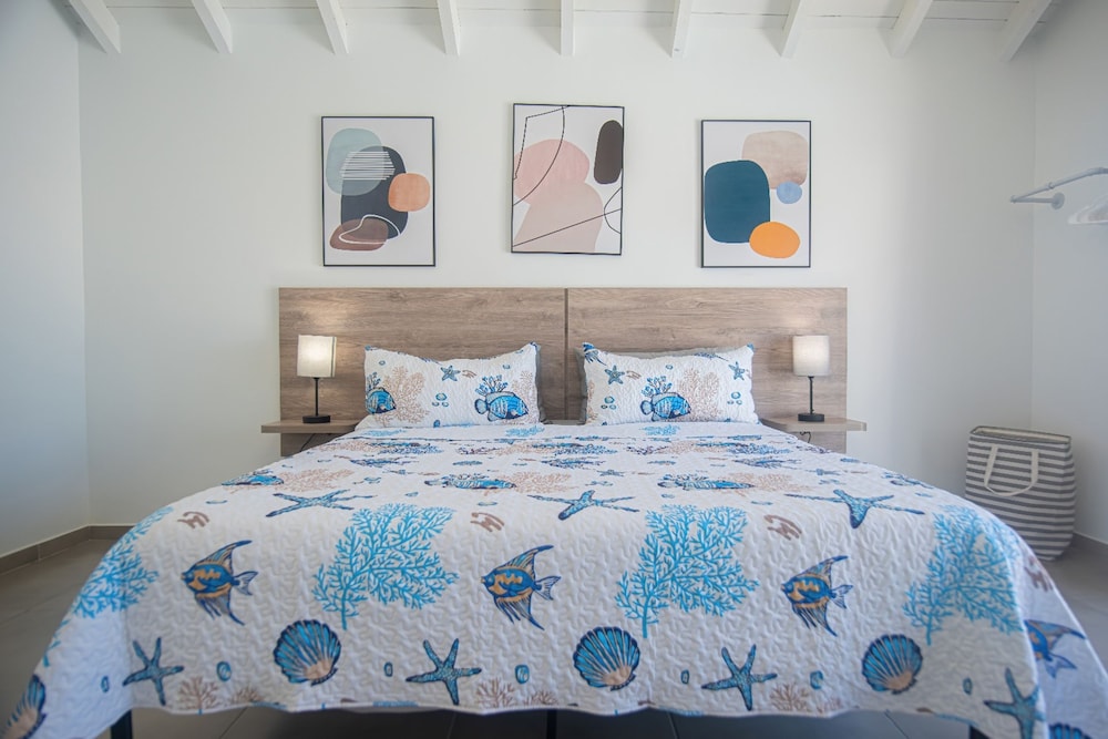 Breathtaking Prvt 4BR Pool Villa 5 Min to Beach
