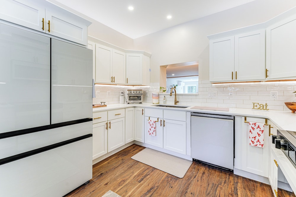 Modern Gem on 15 Acres, 5 Mi to Old Orchard Beach!
