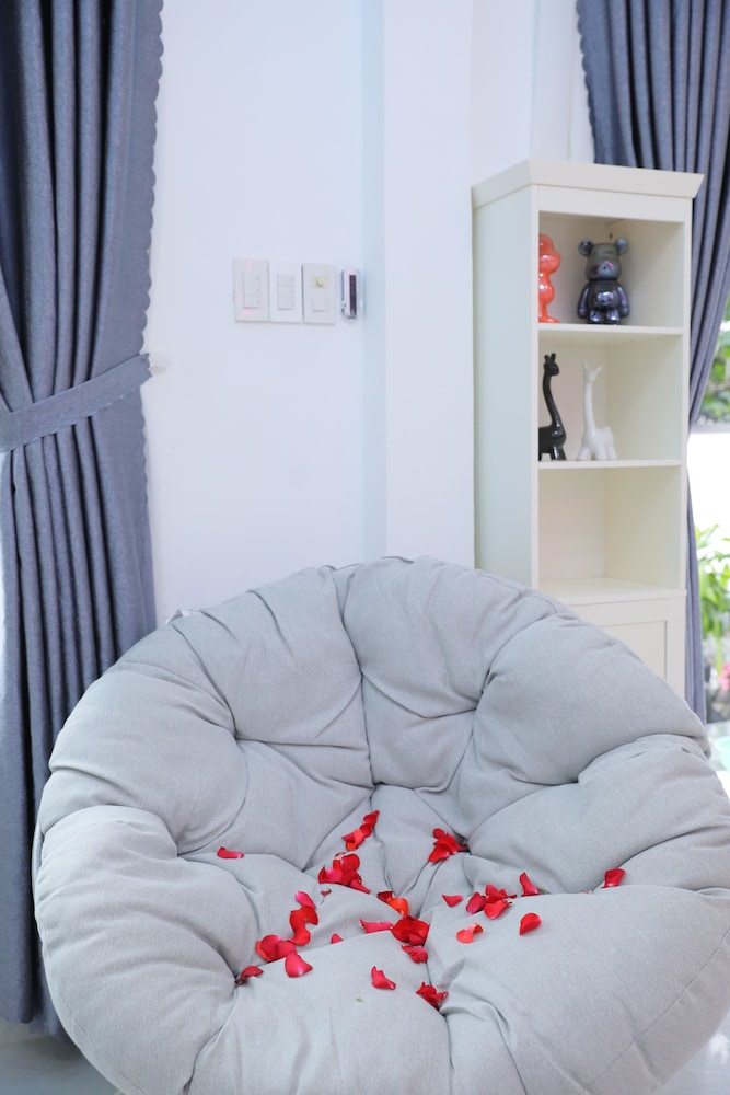 7 bedroom villa Flamingo Danang