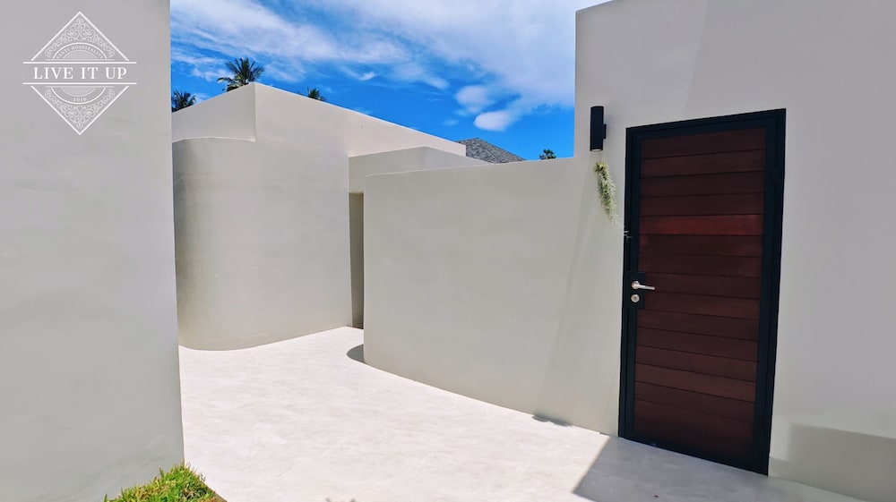 Santi Tara Villas