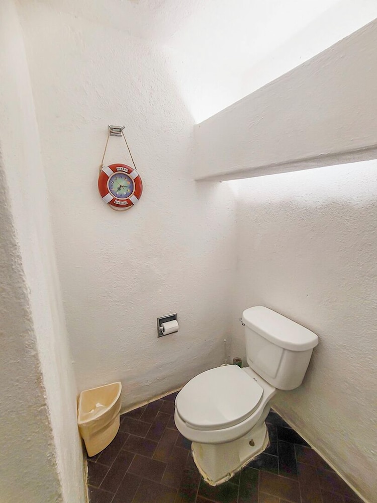 Flat with Unbeatable Views & 2 Bedrooms