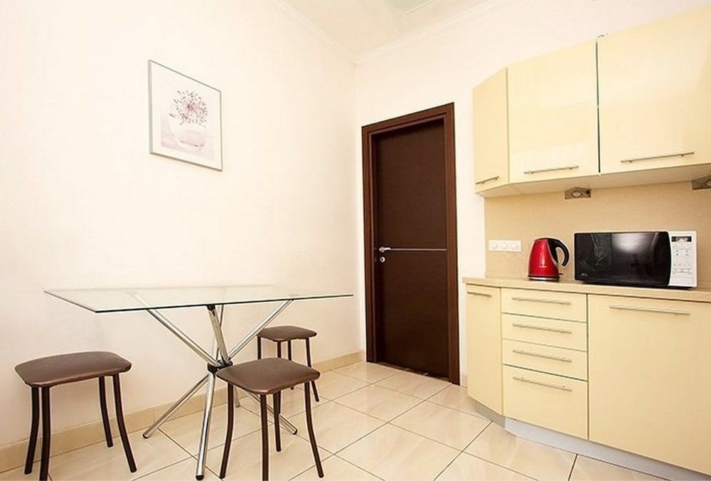 Apartlux on Ploshchad Pobedy