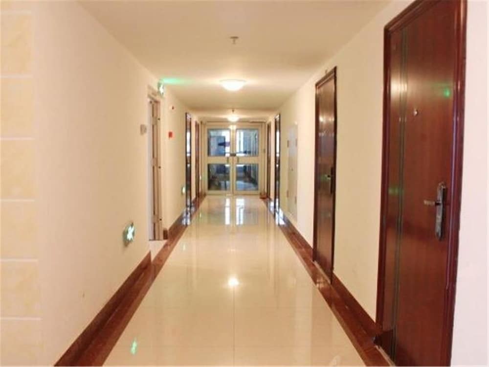 Weihai Dushang Huayi Apartment Hotel