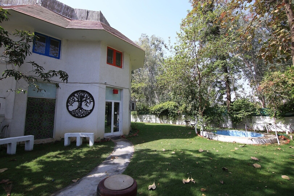ADB Rooms Gour FarmHouse view 2