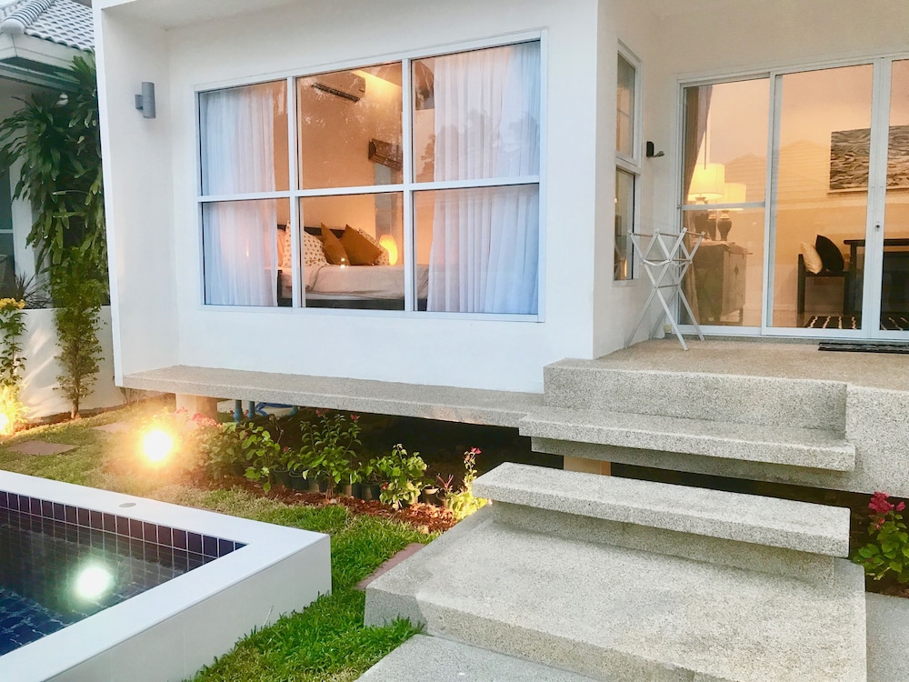 2 Bedroom Luxury House near Beach SDV002 By Samui Dream Villas