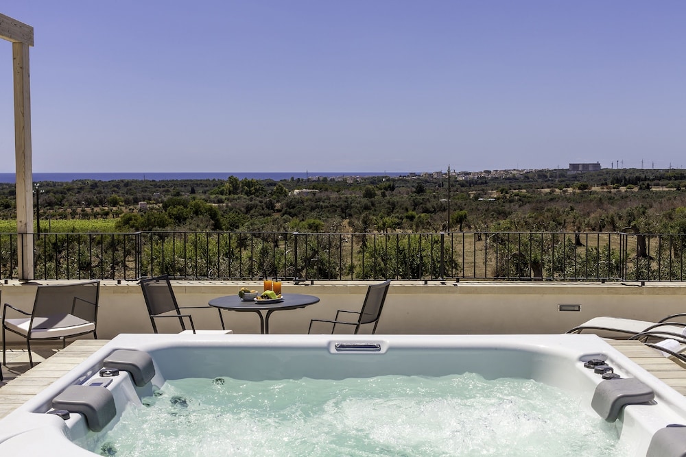 Tenuta Monticelli Bio Relais