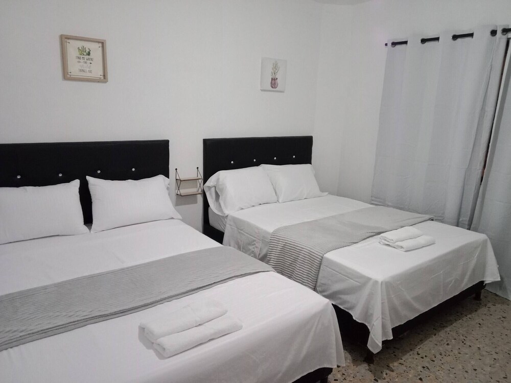 House Hotel Sweet Home Apt 3 Bedrooms 203