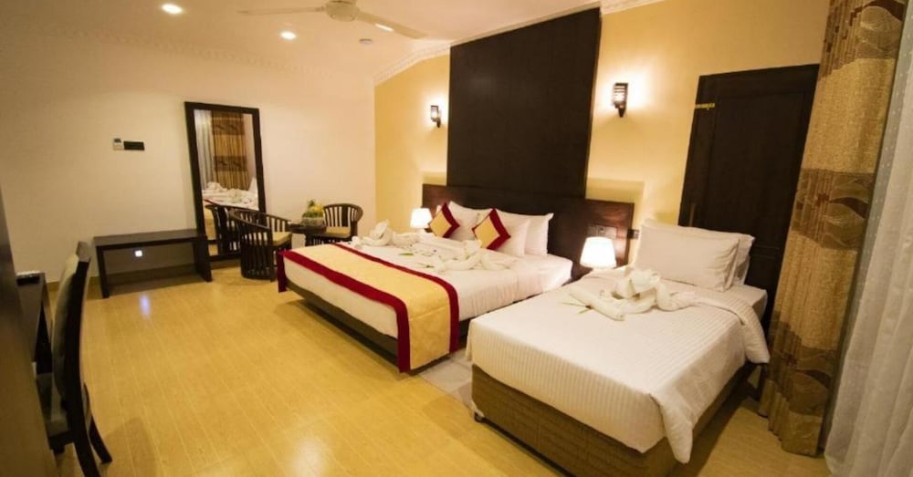 Manara Beach Resort