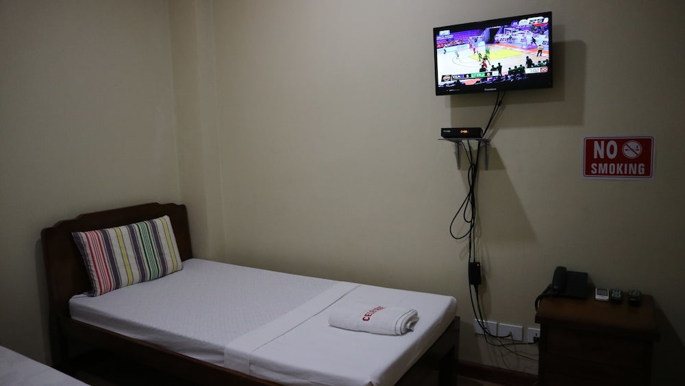 Celbyrne Pension Hauz