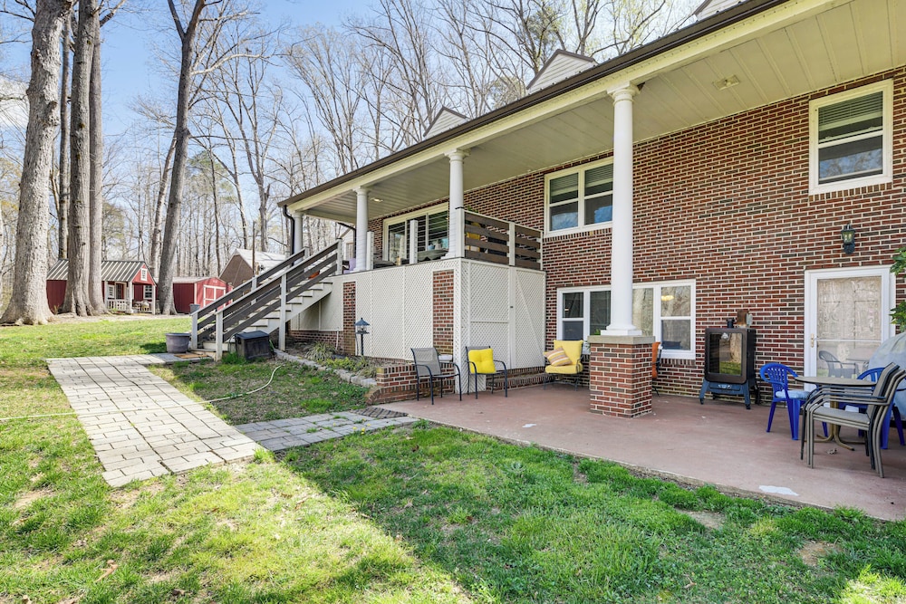 Secluded Home w/ 2-acre Fishing Pond