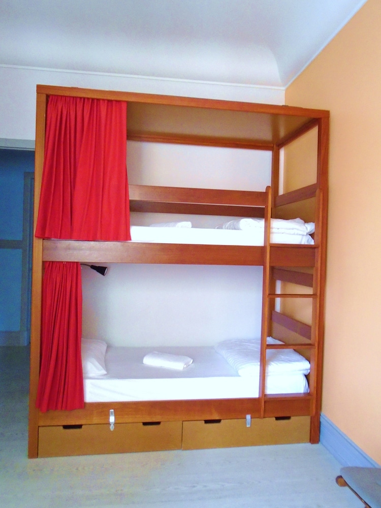 Ey Lisbon Hostel
