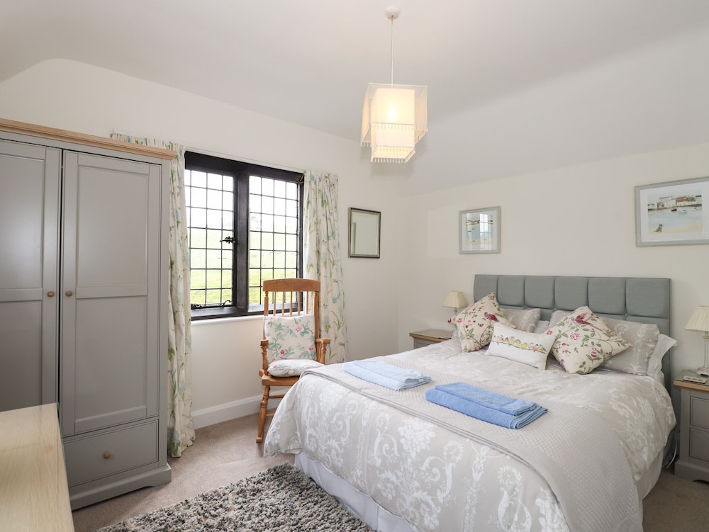 Larch Cottage
