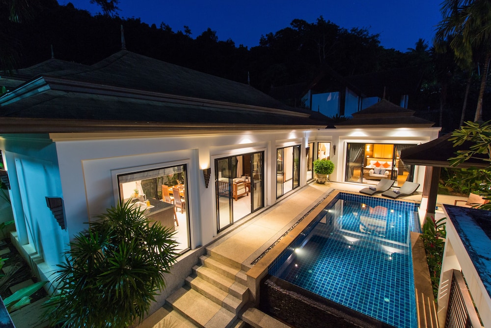 Tulip Pool Villa
