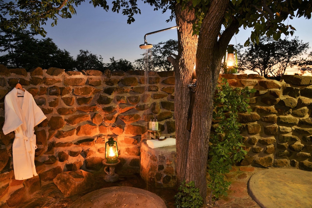 Wildtrack Safaris Eco Lodge