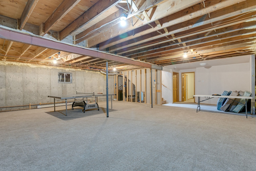 Jefferson Home w/ Mountain Views: Near Ski Slopes! view 4