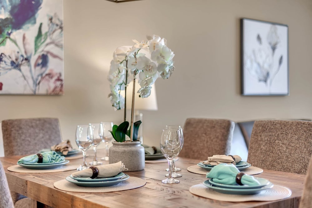 Storey Lake 4731 #304 - Image 3