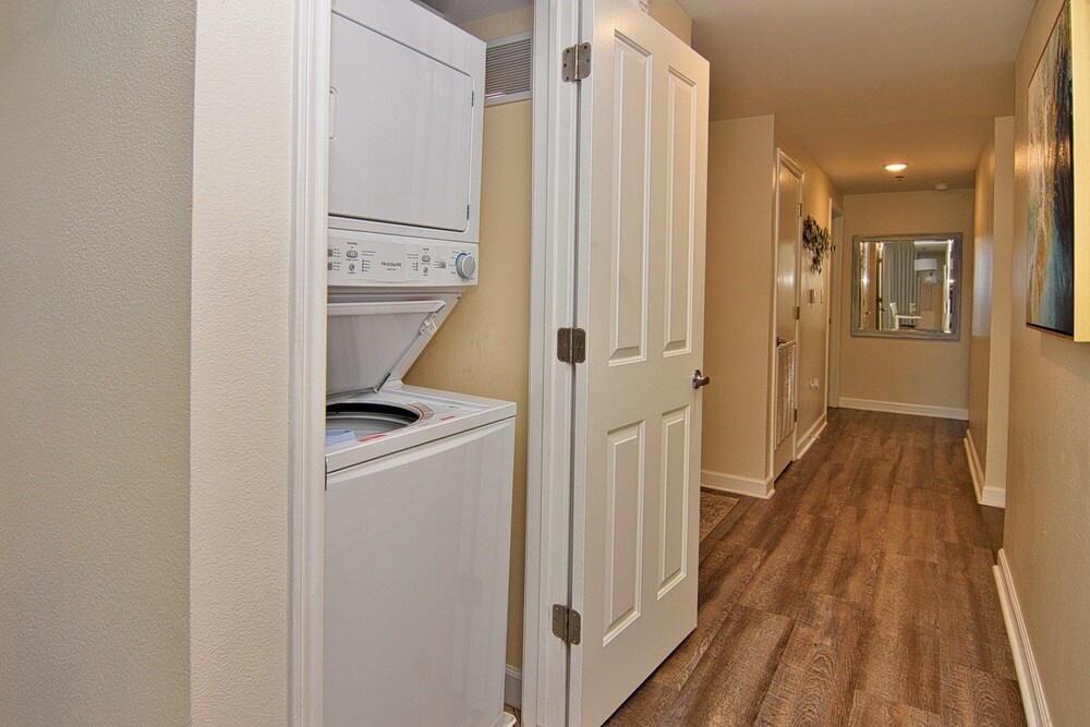 Shores Of Panama 719 2 Bedroom Condo