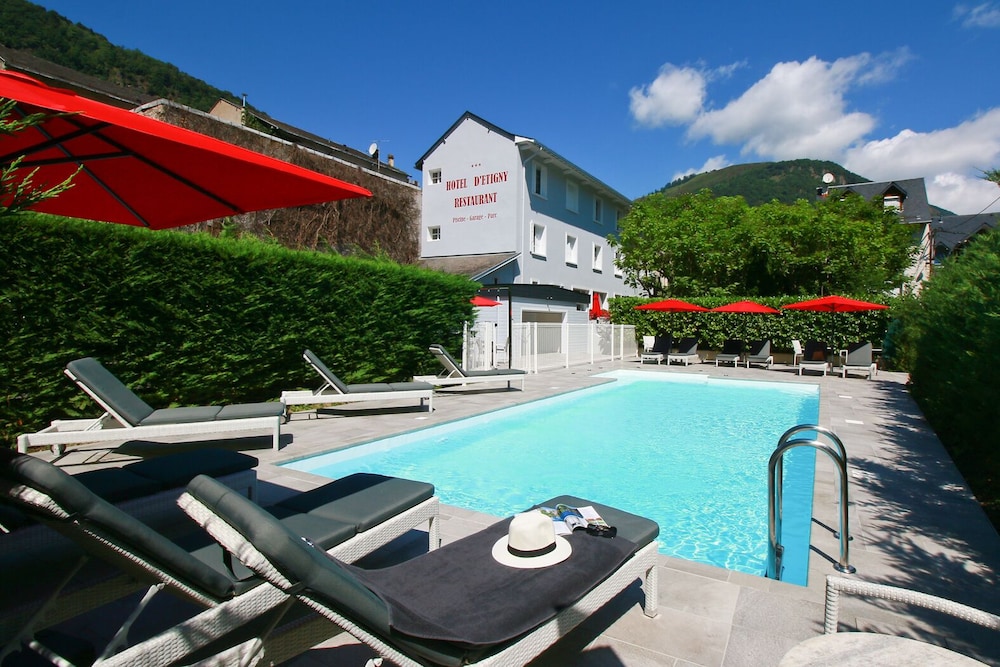 Bagneres-de-Luchon Vacations - Hotel d'Etigny - Property Image 1