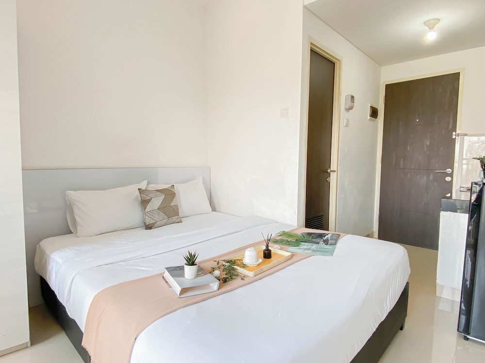 Basic Studio Apartment Near Cisauk Station At Serpong Garden