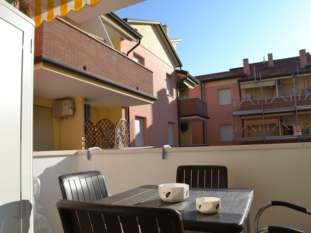 Renovated Flat With Pool and Terrace Near the Beach